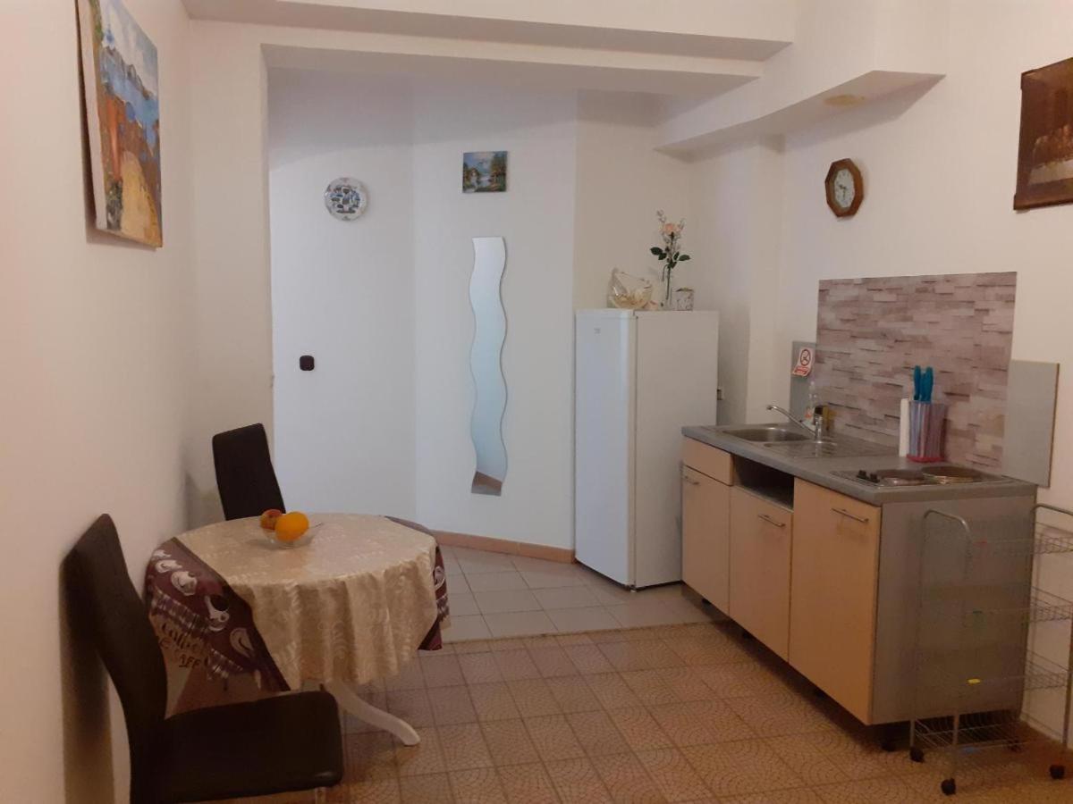 Guest House Marica - Sobe, Zimmer, Rooms Crikvenica Exterior foto