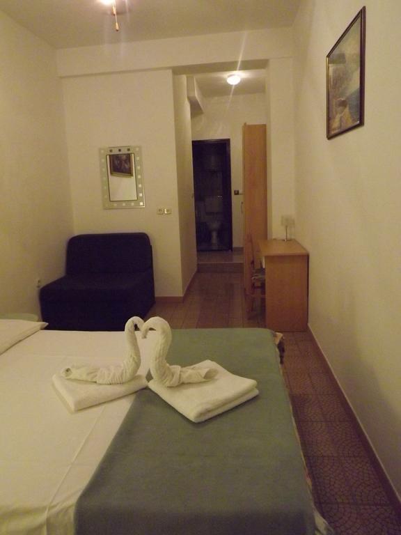 Guest House Marica - Sobe, Zimmer, Rooms Crikvenica Exterior foto